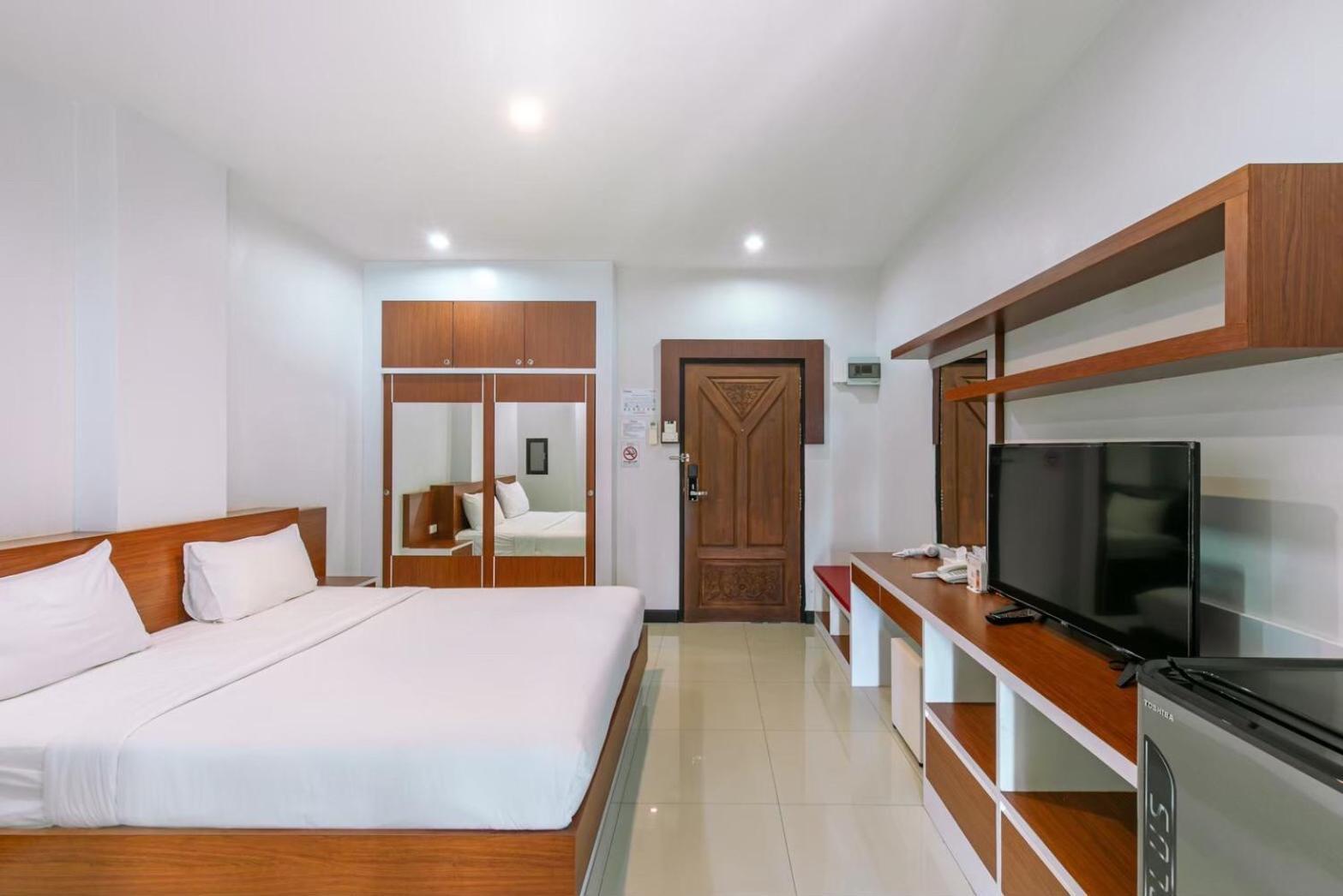 River Hotel Pattani מראה חיצוני תמונה